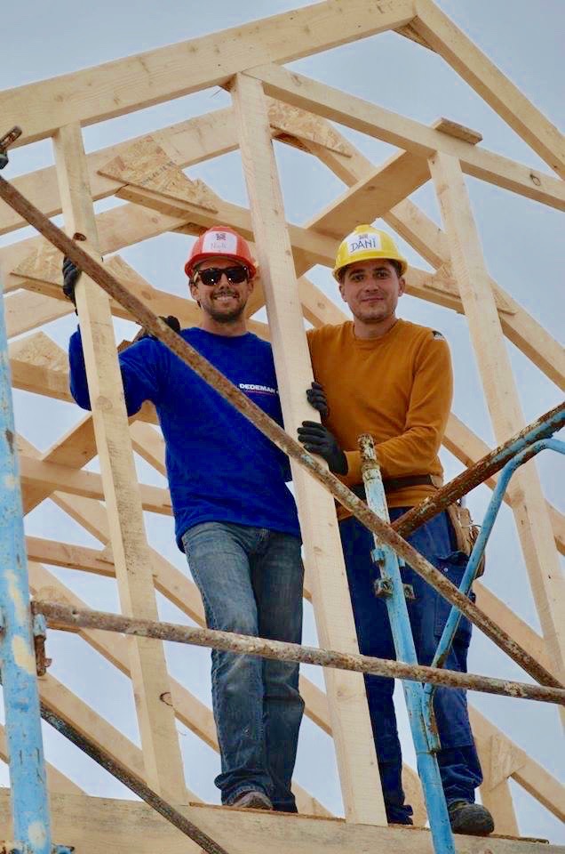 Volunteer – Habitat for Humanity Romania